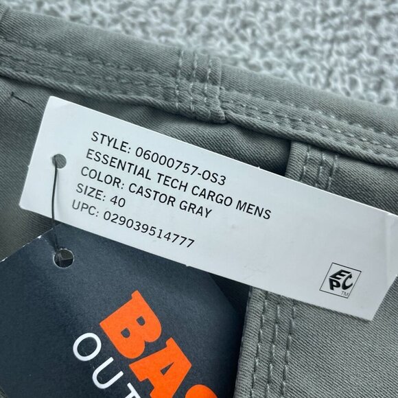 Outdoor Mens Essential Tech Cargo Tapered Pants Size 40  NWT 5533 - Picture 3 of 12